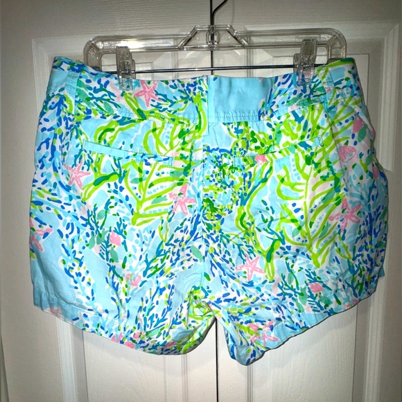 Lilly Pulitzer Blue Heaven Callahan Shorts Size 10. Resort Wear VGUC - Picture 8 of 9